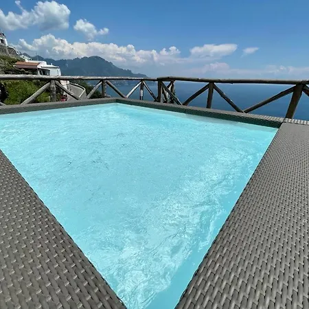 Alba - Zaffiro Apartament *
